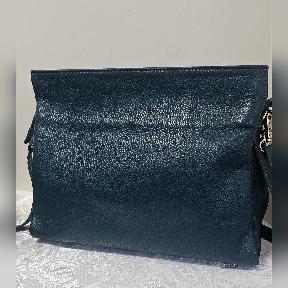 Viola Castellani Teal-Gold Chain Leather Bag - Picture 5 of 9
